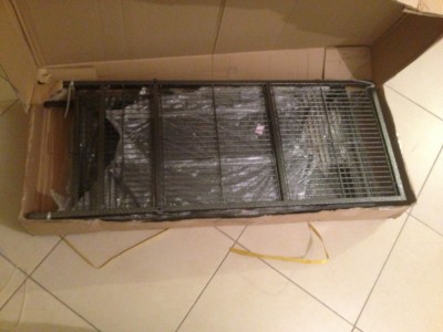 הכלוב החדש באריזה